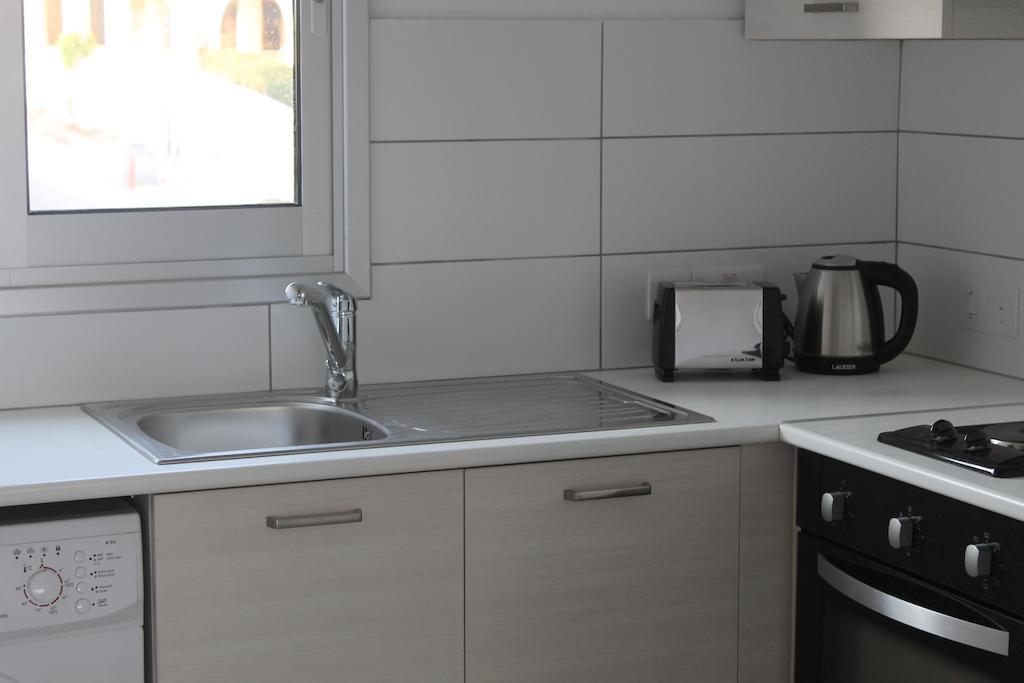 Anemos Apartments Limassol Exterior photo