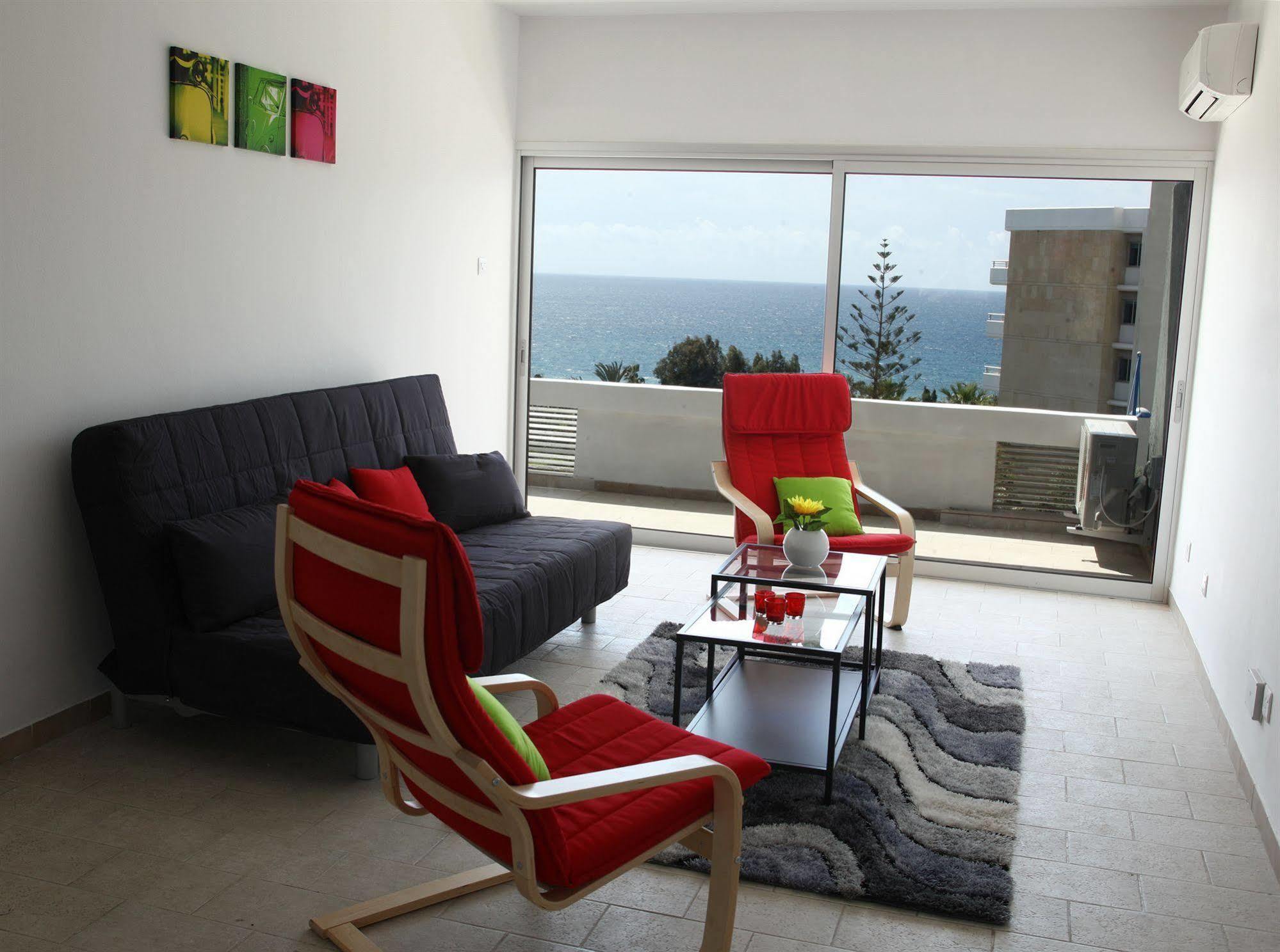 Anemos Apartments Limassol Exterior photo